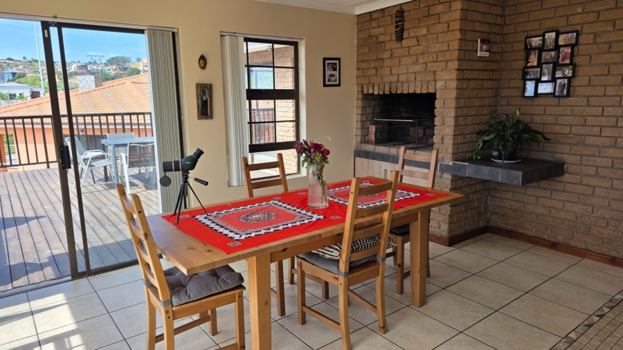 3 Bedroom Property for Sale in De Bakke Western Cape